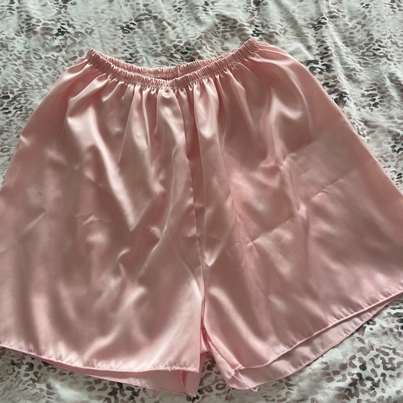 New satin pajama, light pink , large size , made in Italy - Picture 4 of 6